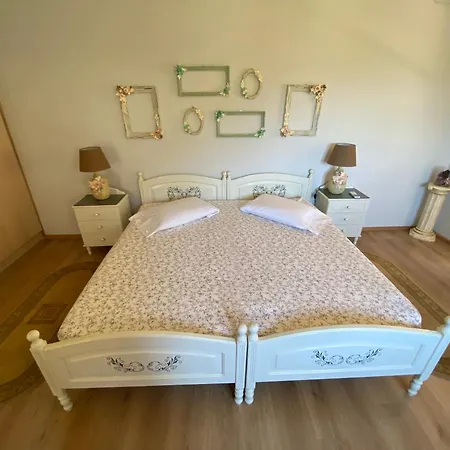 Appartement Kalotina's Arginonda