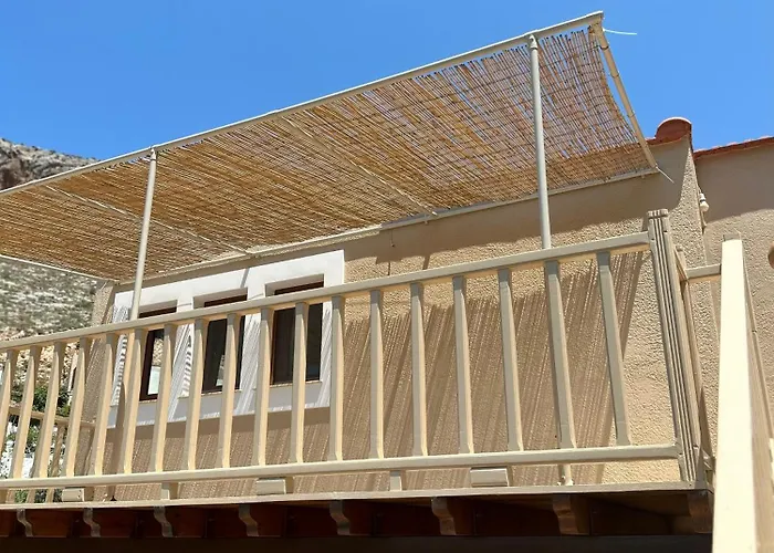 アパート Kalotina's *